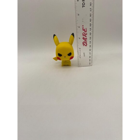 Funko Pop Pokemon Pikachu Figurine Toy - Picture 2 of 7